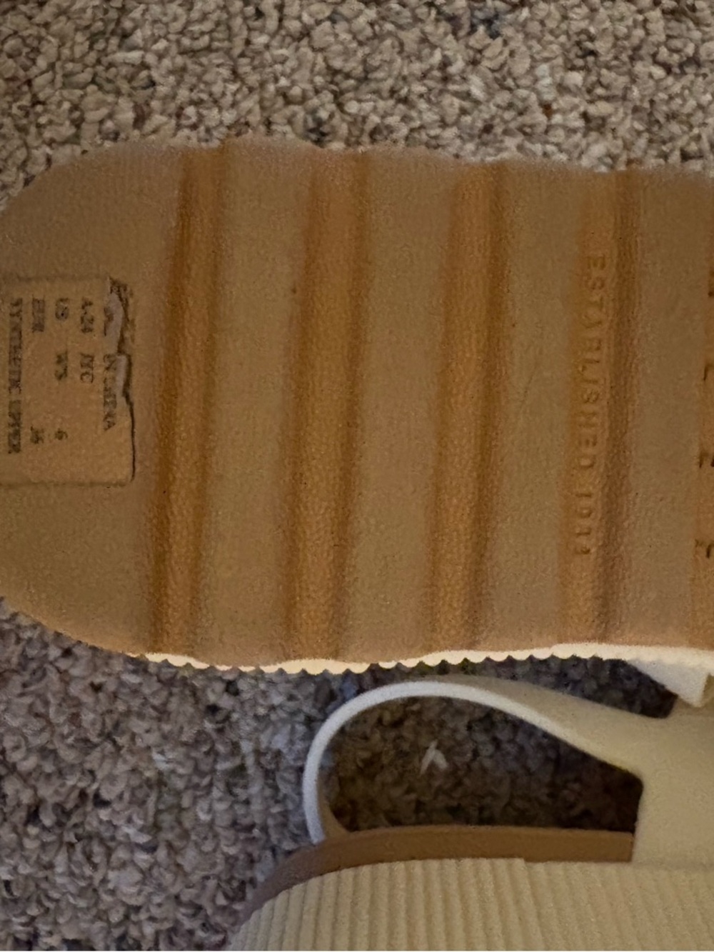 Reef Women’s Cream Platform Slingback Sandals - Picture 4 of 4